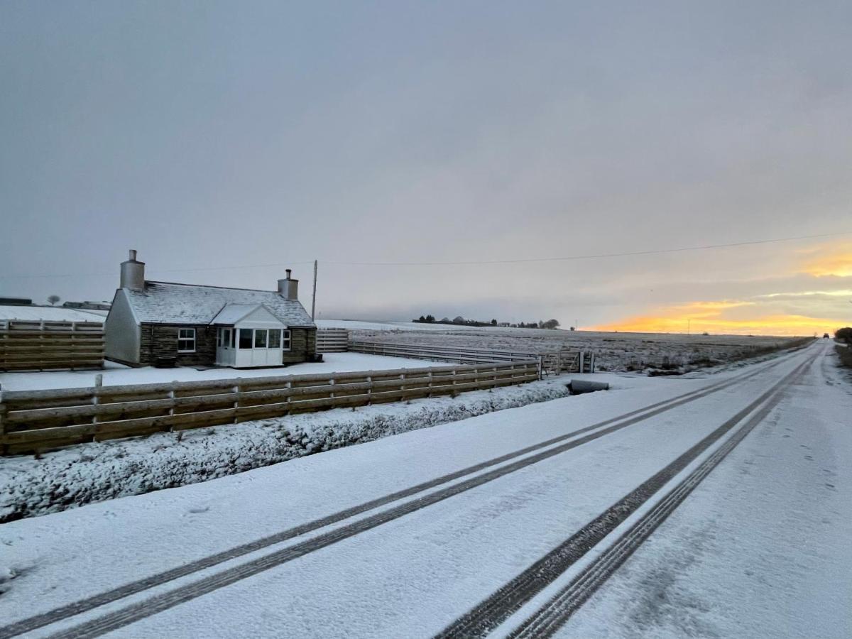 Villa Taigh Neonach Watten Exterior foto